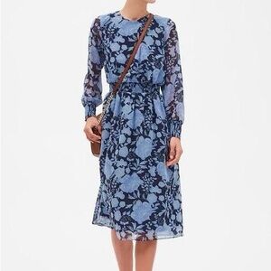 Banana Republic Blue Floral Long Sleeve Midi Spring / Summer Dress